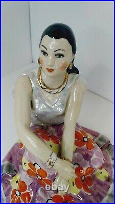 Original Soviet porcelain figurine Gypsy Woman Dulevo USSR Vintage Collectible