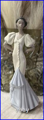 RARE Lladro 6181 Velisa from The 1990 Black Legacy Collection, Retired With Box