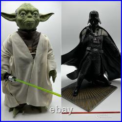 RARE Vintage Star wars Darth Vader 13 And Yoda 18 Action Figure And Spaceship