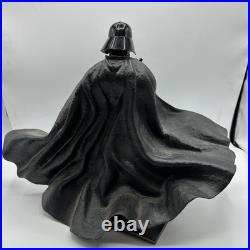 RARE Vintage Star wars Darth Vader 13 And Yoda 18 Action Figure And Spaceship