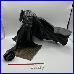 RARE Vintage Star wars Darth Vader 13 And Yoda 18 Action Figure And Spaceship