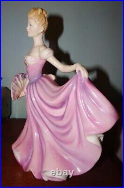 ROYAL DOULTON HN-3976 RACHAL 2000 FIGURE OF THE YEAR FIGURINE MINT CONDWithBOX