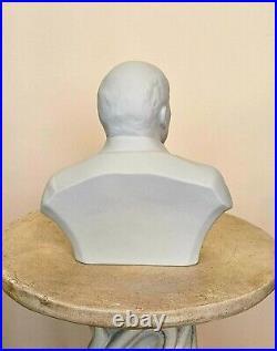 Rare vintage porcelain bust of V. I. LENIN. LZFI. THE USSR. Propaganda. Biscuit