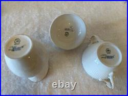 Royal Copenhagen White Duck 1192 Porcelain Figurine, And Cream Sugar Set VTG