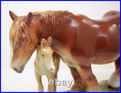 Royal Doulton Figurine Horses The Chestnut Mare & Foal