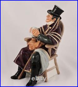 Royal Doulton Figurine The Coachman HN2282 Figurine COPR 1962 7