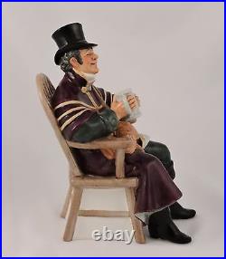 Royal Doulton Figurine The Coachman HN2282 Figurine COPR 1962 7