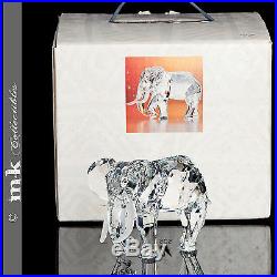 SWAROVSKI CRYSTAL SCS ELEPHANT 1993 ANNUAL PIECE MINT IN BOX
