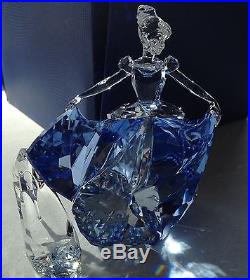 SWAROVSKI Crystal Figurine Brand New 2015 CINDERELLA & SLIPPER