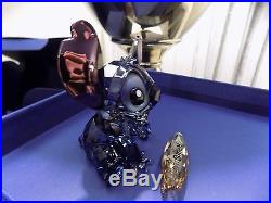 SWAROVSKI DISNEY figurine Stitch With Surfboard Limited Edition 1096800 RETIRED