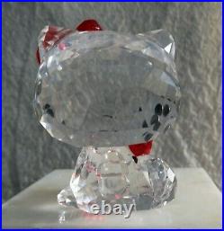 SWAROVSKI SANRIO HELLO KITTY WITH RED APPLE AND BOW, 1096878, MIB WithPAMPHLET