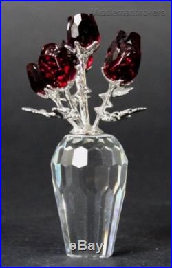 Signed Swarovski Austria Bouquet Red Roses 9460 NR 000 175 Crystal Figurine TTO
