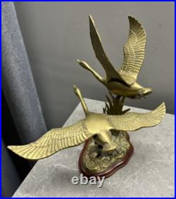 Solid Brass Pair Of Flying Goose Birds Desk Hunter's Decor Solid Brass Pair Of Flying Goose Birds Desk Hunter's Decor