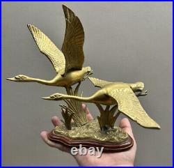Solid Brass Pair Of Flying Goose Birds Desk Hunter's Decor Solid Brass Pair Of Flying Goose Birds Desk Hunter's Decor