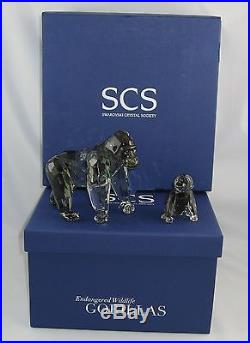 Swarovski 2009 SCS Crystal GORILLAS Mint In Box / NO COA / 952504