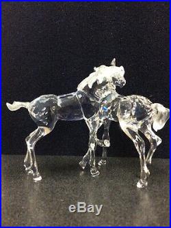 Swarovski 627637 retired Original in box figurine Crystal horses playing(31831)