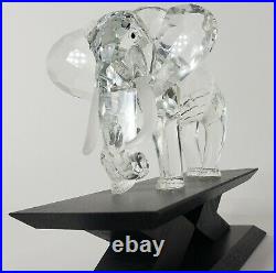 Swarovski Crystal Elephant Figurine 1993 Inspiration Africa With Stand Mint