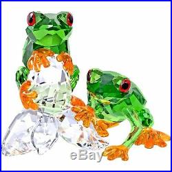Swarovski Crystal Figure Pair Of Green Frogs 5136807 NIB WithCOA