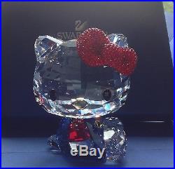 Swarovski Crystal Figurine 2016 HELLO KITTY RED BOW