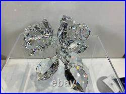 Swarovski Crystal Figurine Roses On Stem 9100 000 074 / 890285 MIB WithCOA