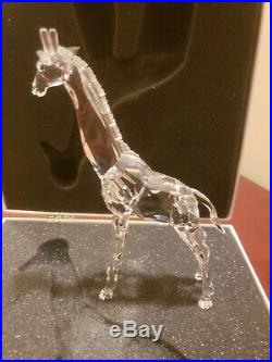 Swarovski Crystal Giraffe Figurine with Original Box Excellent 5 3/8