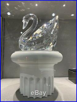 Swarovski Crystal MAXI SWAN #189254 Giant Bird Brand New With Rare Stand
