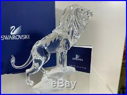 Swarovski Crystal Mint Figurine Lion On A Rock 7610 000 004 / 269377 MIB WCOA