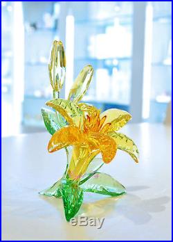 Swarovski Crystal Sparkle Lily Beautiful Yellow Flower 5371641 Brand New In Box