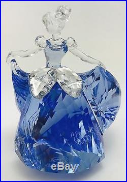 Swarovski Disney Cinderella Limited Edition 2015 Crystal Figurine 5089525 NEW