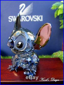Swarovski Disney Crystal Figurine Stitch Limited Edition /Plaque/Surfb. /W. Stand