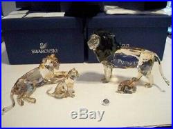 Swarovski Scs Ae Akili (lion) Mother Lion & Lion Cub Set + Ppwght & Pin Bnib