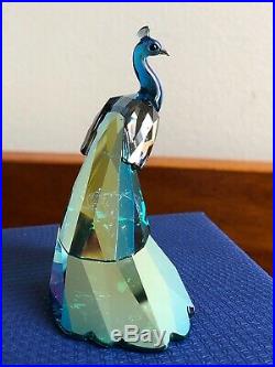 Swarovski crystal figurine 2013 Peacock SCS Loyalty 1142861 New in Box