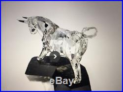 Swarovski crystal figurines Large Bull (New)
