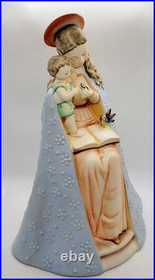 VTG M. I. Hummel Goebel Flower Madonna Figurine (HUM 10/1, TMK-6)