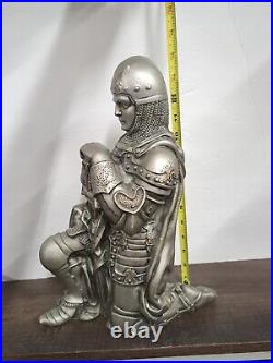 Vintage 1954 Medievil Kneeling Knight Universal Statuary 14 Inches Tall Pls Read