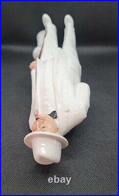 Vintage 1984 Royal Doulton Sir Winston Churchill 10 1/2 Figurine HN 3057