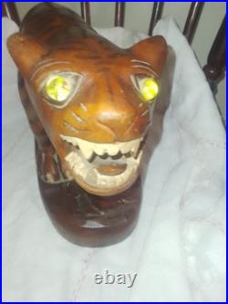 Vintage Japanese Hand Carved Solid Wooden Lion Sculpture Circa 1950s Vintage Japanese Hand Carved Solid Wooden Lion Sculpture Circa 1950s