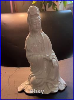 Vintage Porcelain Statue Of A Geisha Girl Dressed In Traditional Kimono 12.5 Lg