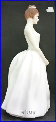 Vintage Royal Doulton 1983 Porcelain Figurine Ann HN 2739 Made in England