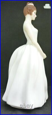 Vintage Royal Doulton 1983 Porcelain Figurine Ann HN 2739 Made in England
