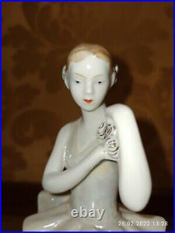 Vintage original porcelain Figurine Ballerina with flower USSR 1950s DFZ VERBILK