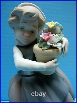 Vtg. 1984 Lladro Spring Is Here #5223