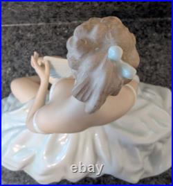 Wallendorf 1764 Porcelain Figurine 1590/3 Seated Lady Holding A Fan 10.25 Tall Wallendorf 1764 Porcelain Figurine 1590/3 Seated Lady Holding A Fan 10.25 Tall